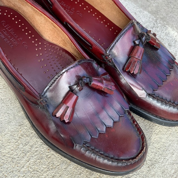 HOST PICK❗️Burgundy Tassle Loafers | Sz 7.5 - Picture 2 of 8